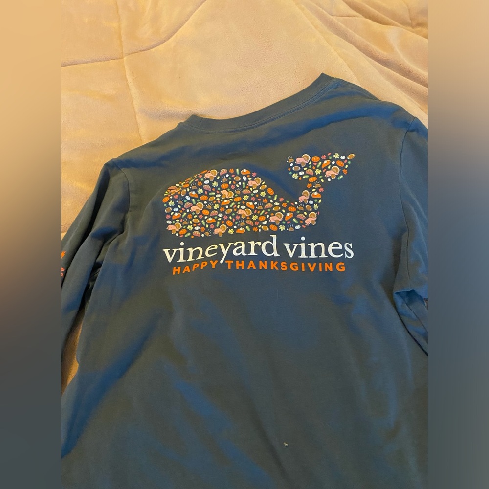 VV. Long sleeve T.  Thanksgiving